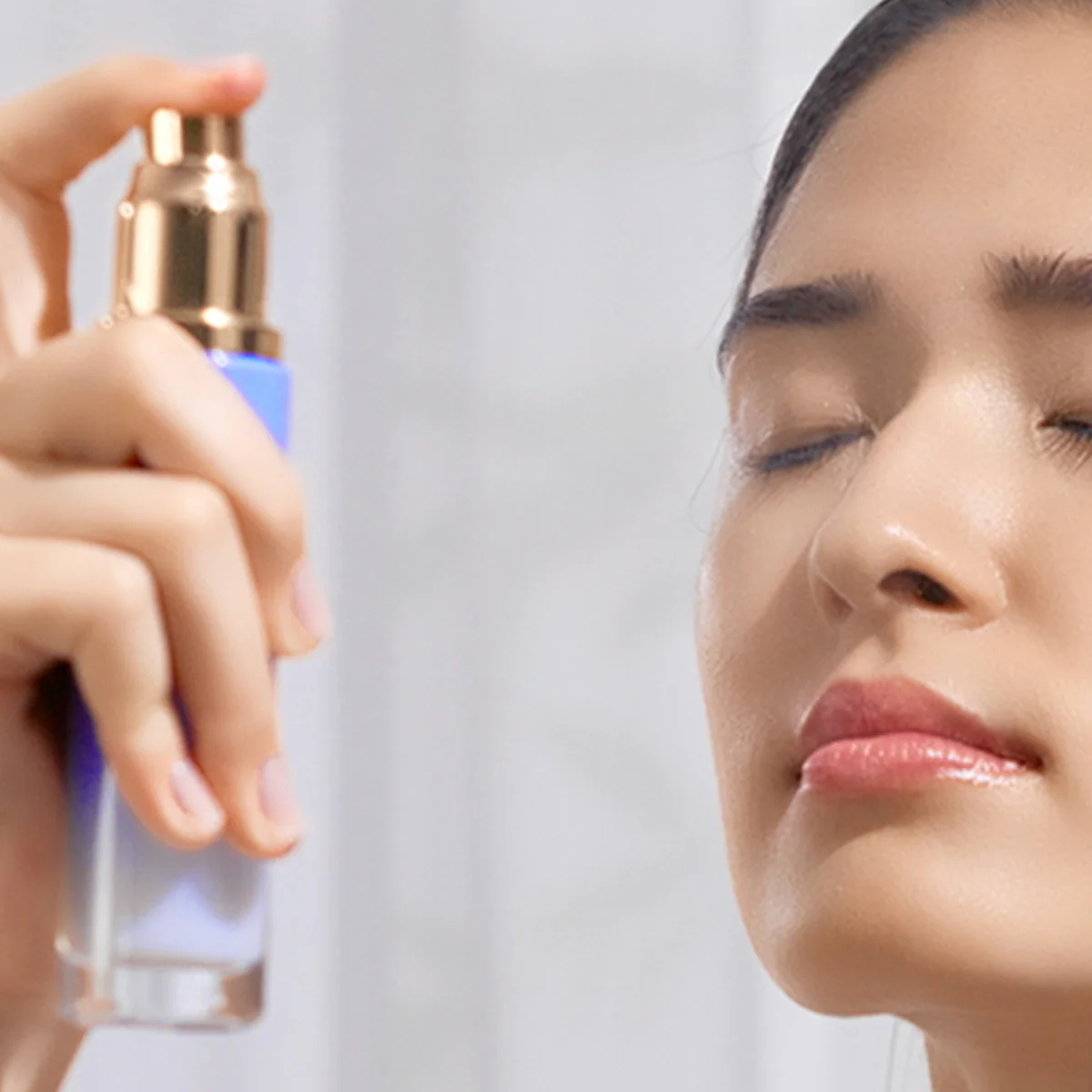 Luminous Dewy Skin Mist - Image 4